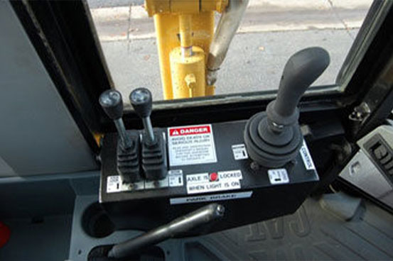 M16R Hydraulic Telescopic Sideboom Attachment